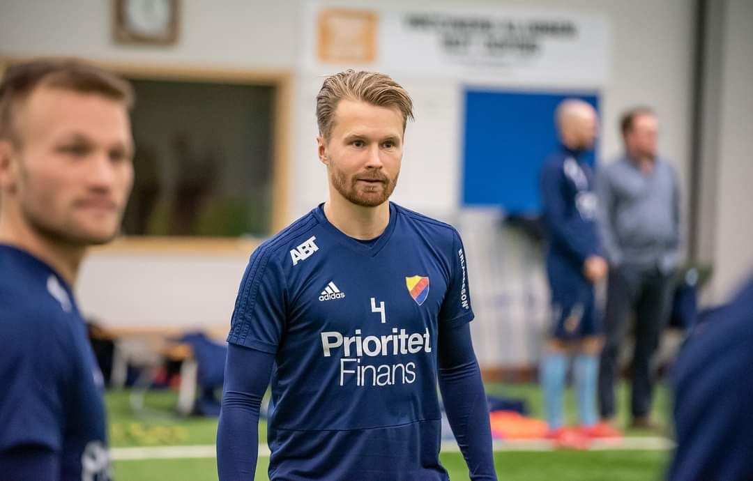 Inför Allsvenskan med Une Larsson